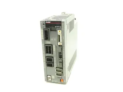 Mitsubishi MR-J4W2-22B AC Servo Drive 0.2kW 200-240V 3Ph MELSERVO J4