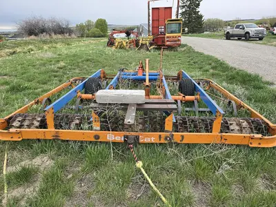 USED BEAR CAT 12'