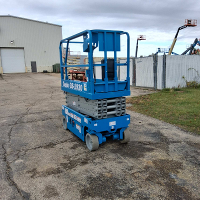 USED 2018 Genie GS-1930