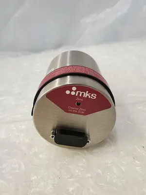 MKS D28F13TCEE0B0 BARATRON DUAL RANGE MANOMETER