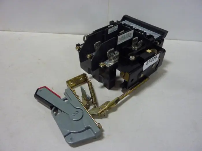 USED ALLEN BRADLEY 1494V-DS30 SER A