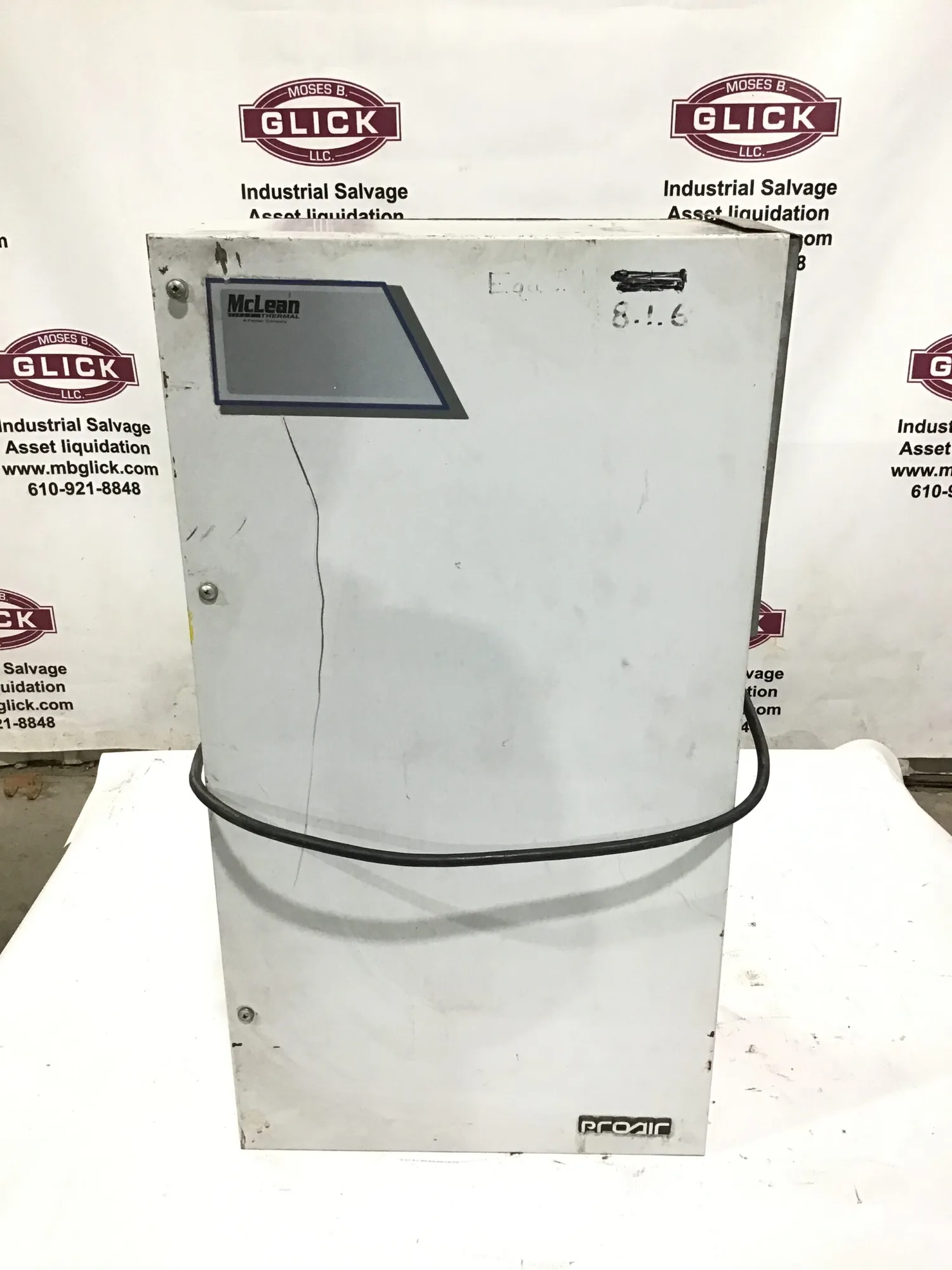 McLean CR29-0416-G002 Electronic Enclosure Air Conditioner 1PH 3500/4000BTU