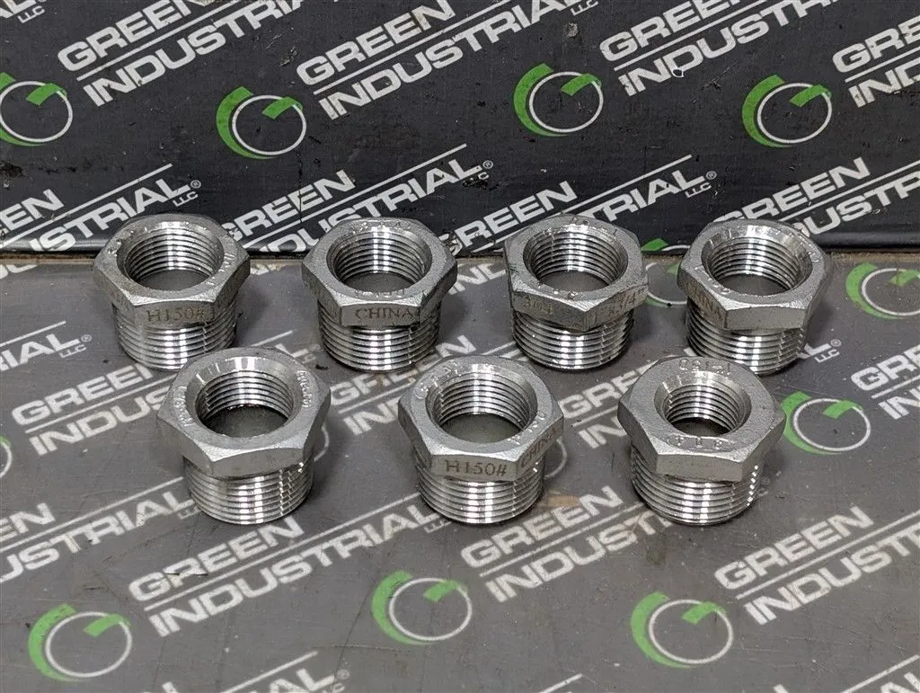 Lot of 7 Unbranded 1"-150 304 Threaded Hex Bushings Used