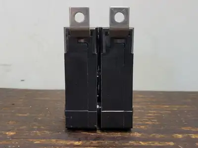 USED CUTLER-HAMMER BA220
