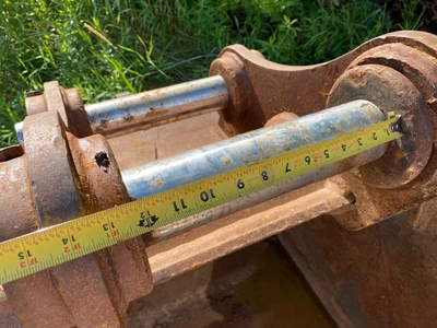 Used 2000 CATERPILLAR 48" 320E Earth Buckets Wisconsin US | Proxy Equipment #1384881