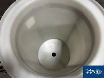 N/A (3) 200L Portable Plastic Mix Tanks with Mixer