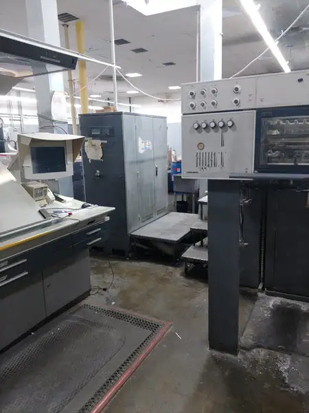 Heidelberg SM 102 6-P-L Six color plus aq. coater