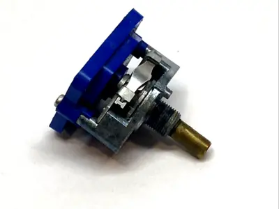 USED TOSOKU ROTARY CODE SWITCH 0-20 POS 13.85° 20MM ROUND SHAFT