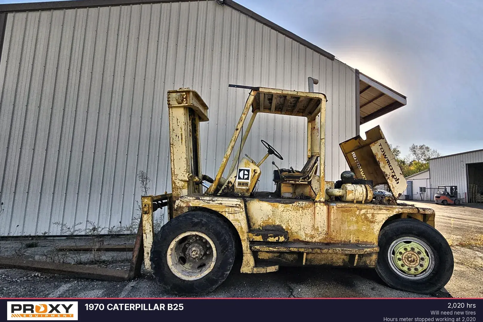 Used 1970 CATERPILLAR B25 Internal Combustion Forklifts: Pneumatic Tire Wisconsin US | Proxy Equipment #1385029