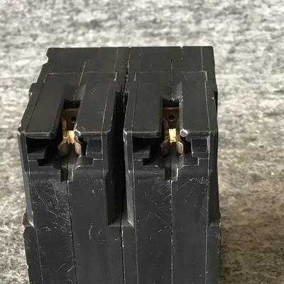 Used GE THQL2130 Circuit Breakers California US | Davliegogo LLC #1729081