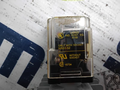 USED SQUARE D 15734