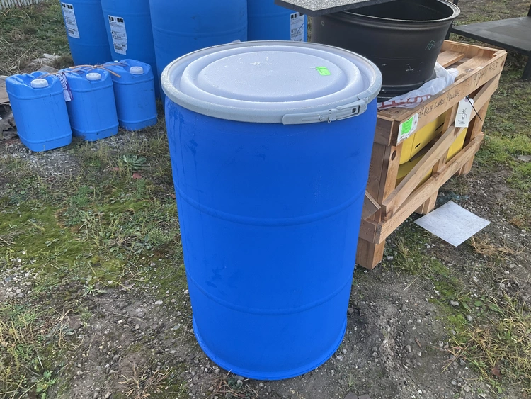 Used _UNKNOWN_ _UNKNOWN_ Plastic and Fiberglass Tanks Michigan US | Miedema Asset Management Group #1579617