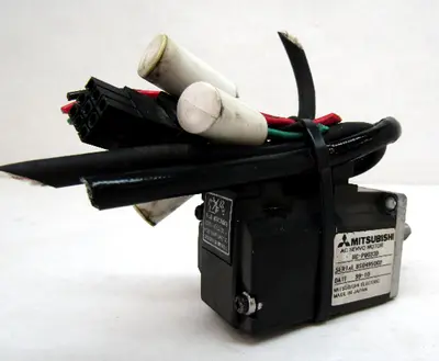 USED MITSUBISHI HC-PQ033D