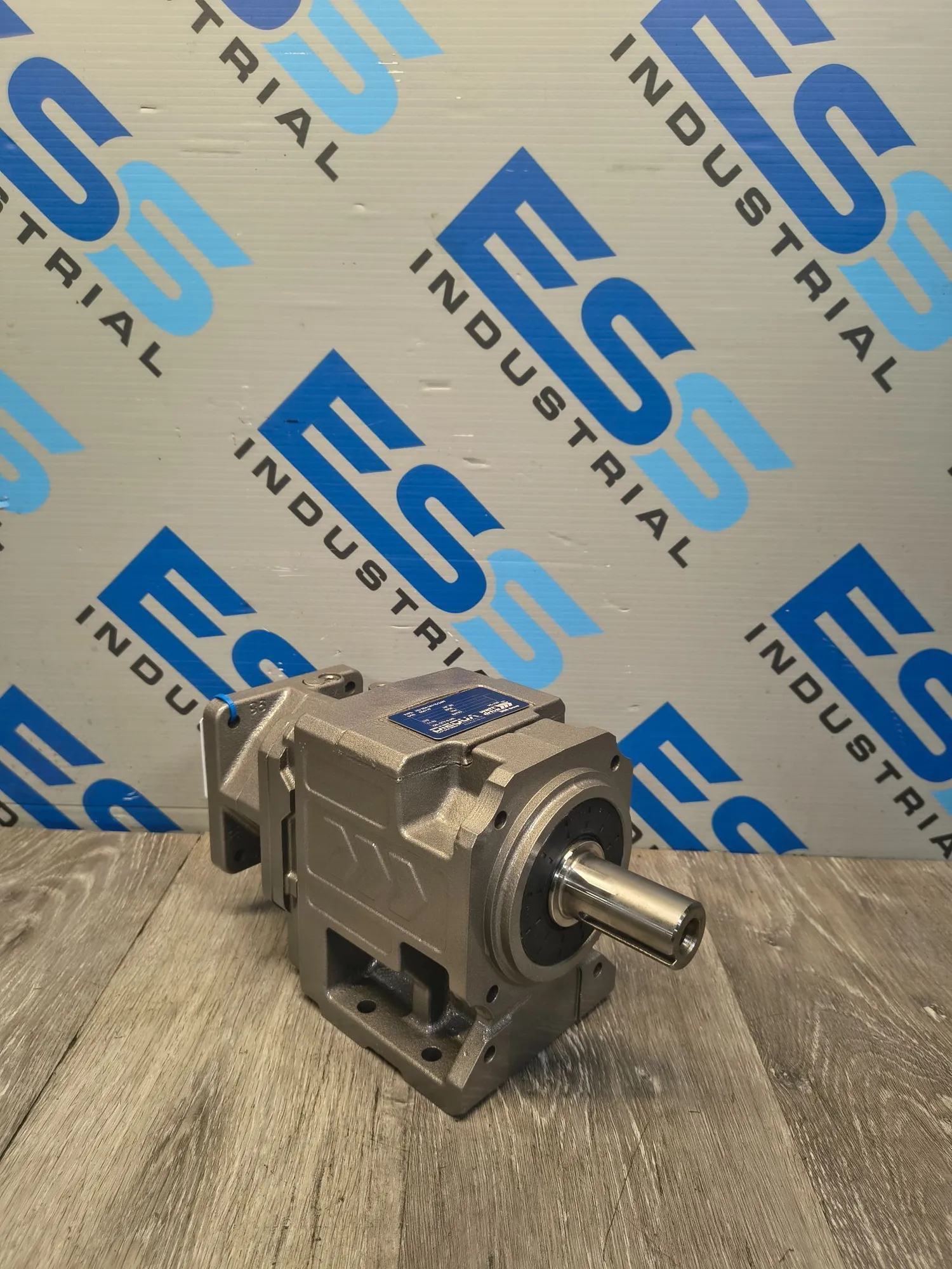 Used DIEQUA HU 55A SA115/24PF Motors (misc) South Carolina US | ESS Industrial Equipment Sales #1465102