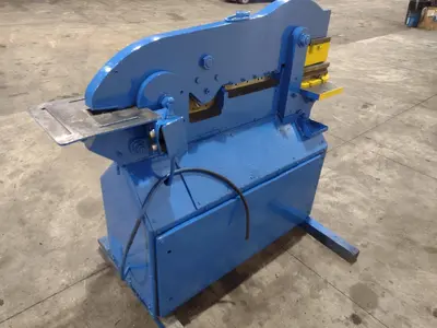 50 TON PIRANHA MODEL #P50 HYDRAULIC IRONWORKER: STOCK #23214