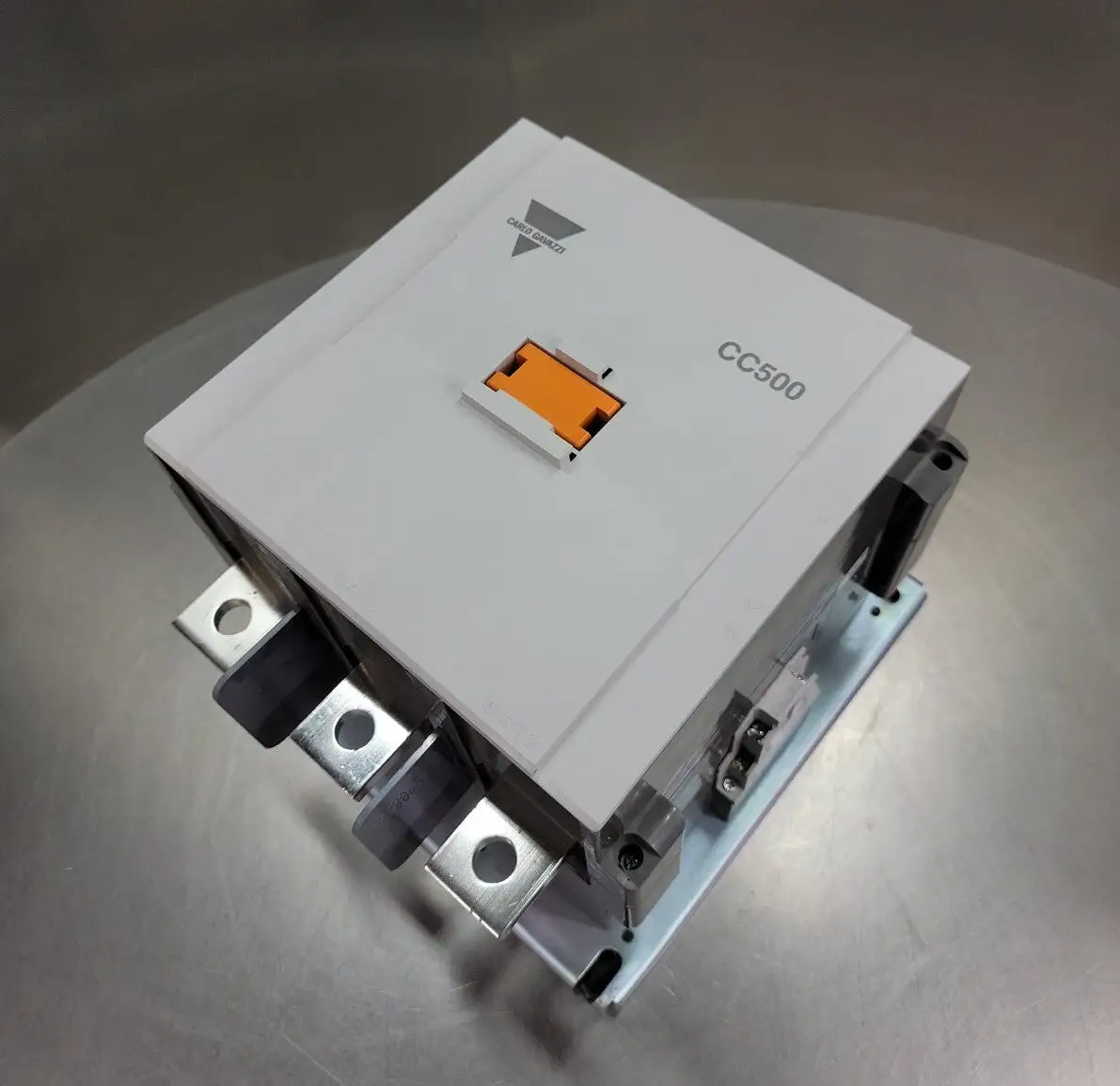 USED Carlo Gavazzi CC500S