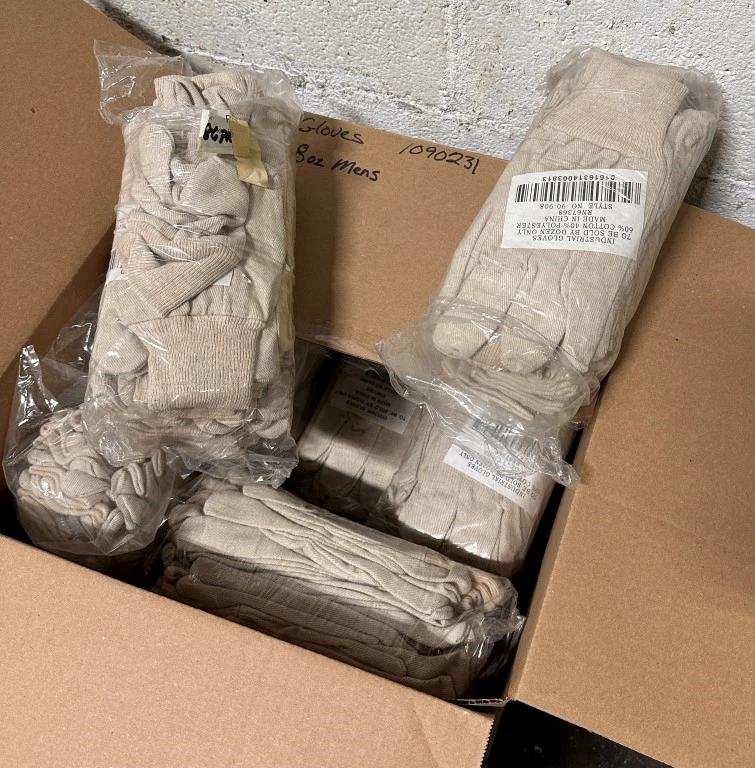 COTTON WORK GLOVES - 386 PAIRS