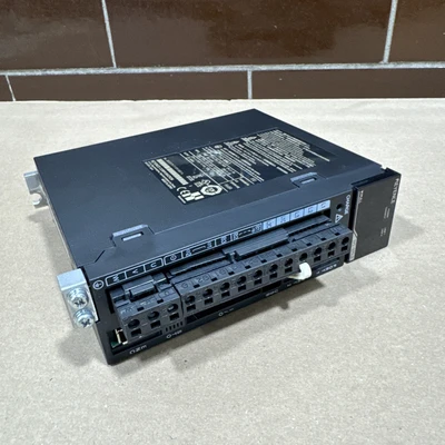 USED Keyence SV2-005L2