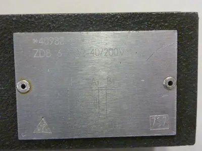 USED REXROTH ZDB6VA240200V