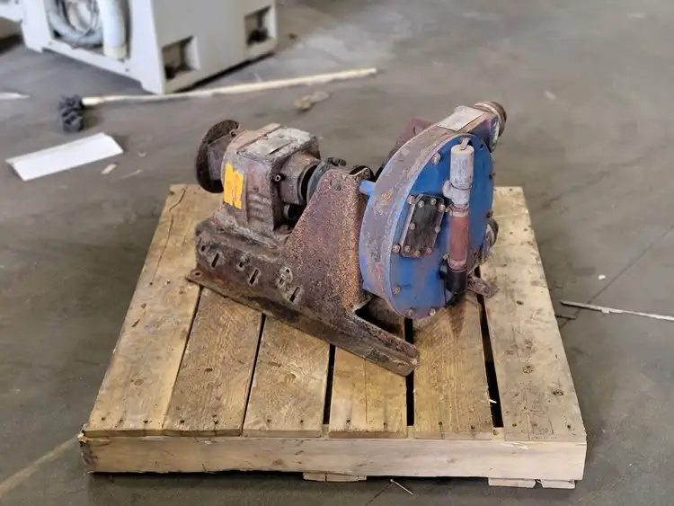 Used SEW-EURODRIVE R57AM56 Gearboxes British Columbia CA | Lenmark #268351