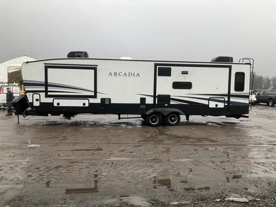 Used 2022 KEYSTONE ARCADIA Campers, Caravans, Motorhomes Michigan US | Miedema Asset Management Group #1304645