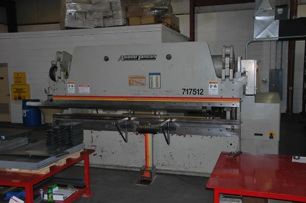 Used 1999 ACCURPRESS 717512 Press Brakes Vermont US | Two Spade Machinery LLC #507268