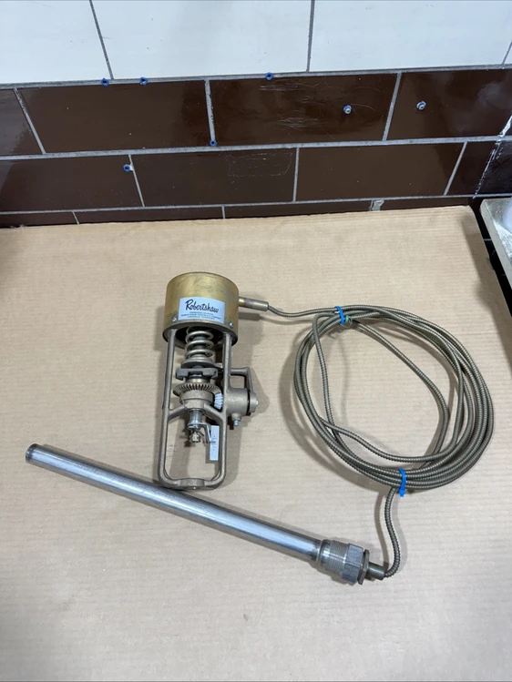 Used Robertshaw 1009A1002 PLC Temperature Modules | J&J Industrial Supply #543962