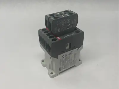 Used ABB Contactor 1SBL123001R8110 w/ Aux. Blocks BROKEN CASING PLC Contactors Michigan US | Maverick Industrial Sales #1392674