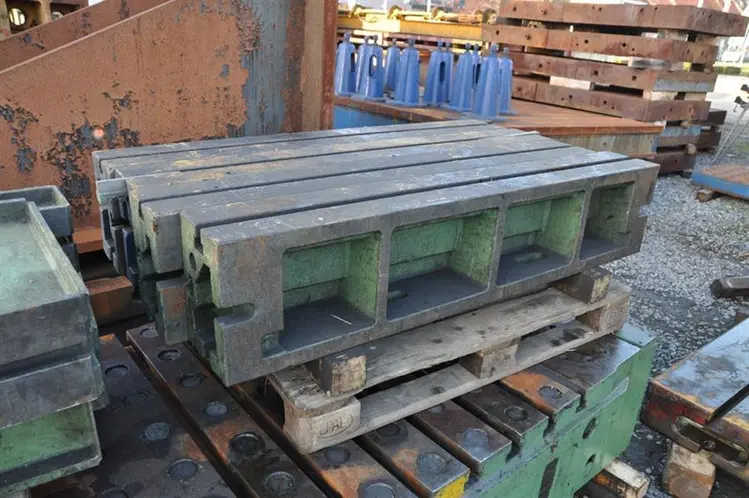 Used 8 SUPPORT BLOCS 1500 X 160 X 180 MM Angle Plates BE | Apt International N.V #366384