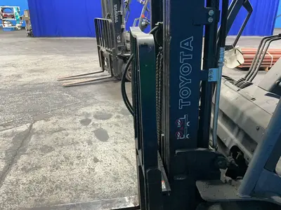 Used TOYOTA 8FGCU25 Misc Forklifts Ohio US | HGR 24 #1567462