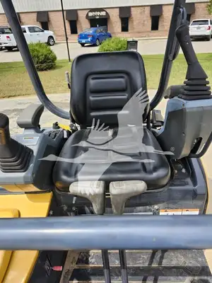 USED 2022 SHANTUI SE17