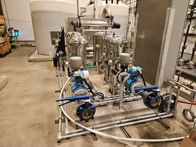 USED 2011 CORIX UV-200-2