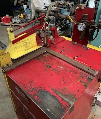 Industrial Woodworking Machine Co Uncut Saw 16" Blade & Conveyers (101732)