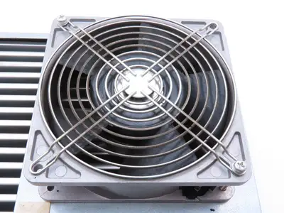 Nihon Kagaku Sangyo DD5-1072AF1 Enclosure Heat Exchanger 100VAC Vent Fan