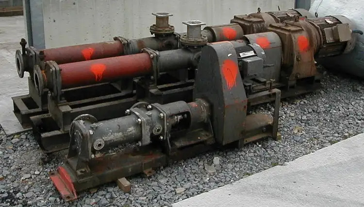 Used MOYNO SLN213A5/FX Pumps GB | Perry Equipment #120654