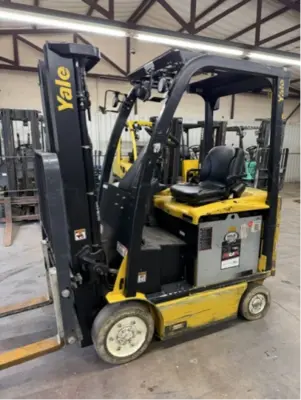 Used 2020 YALE ERC030 4-Wheel Sit down Electric Counterbalance Forklifts Pennsylvania US | National Lift Equipment #1507879