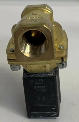 USED SMC VXZ2240-04F-5D01