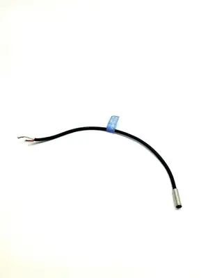 Used Keyence Ferrous Metal Proximity Sensor 7" Wire SN 3mm Proximity Sensors Michigan US | Maverick Industrial Sales #1394954