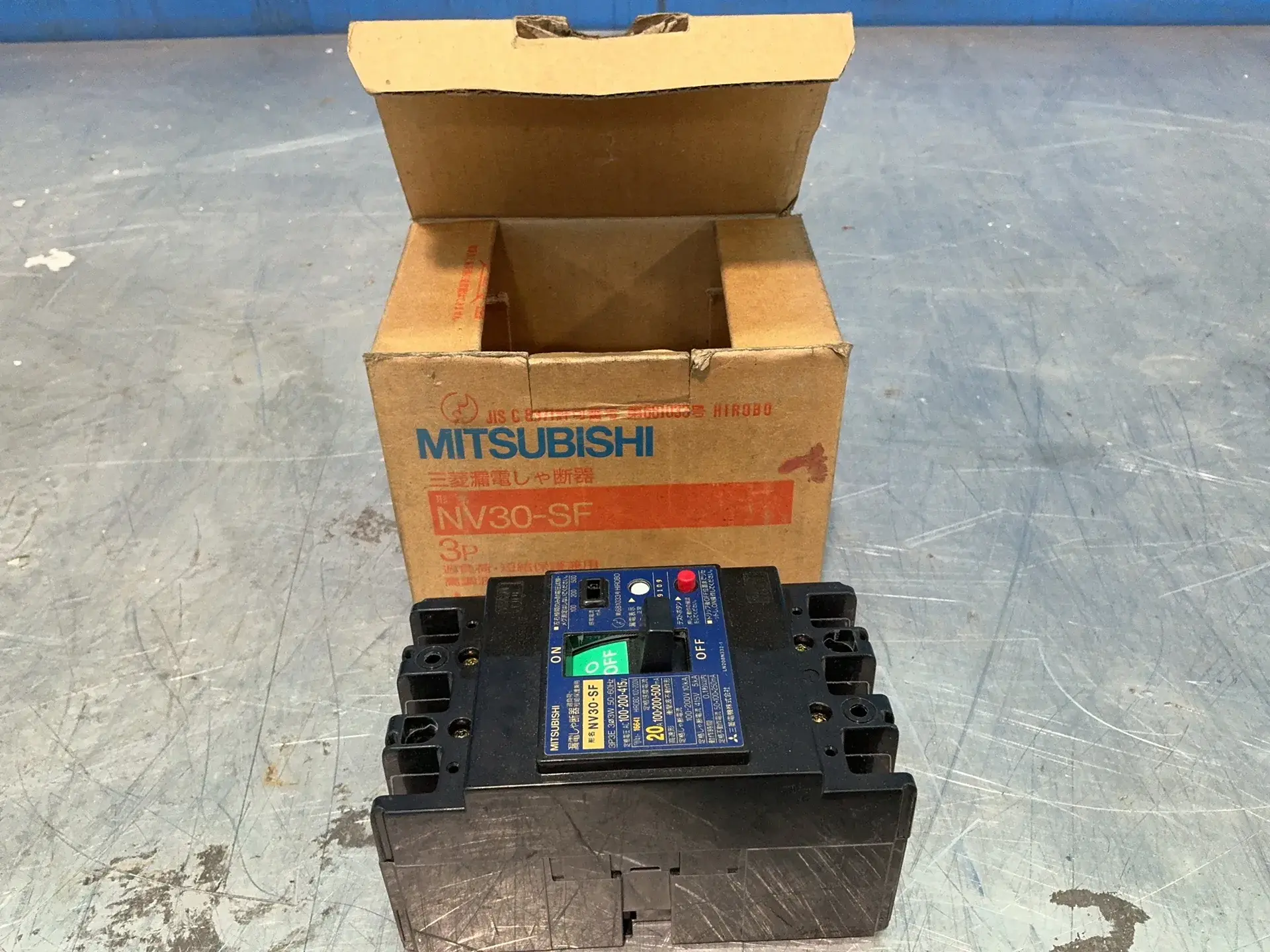 Used MITSUBISHI ELECTRIC NV30SF Circuit Breakers Ohio US | HGR 24 #1345455
