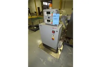 USED 1998 LAMNIFORM LAMINATING STATIO THERMOLAM