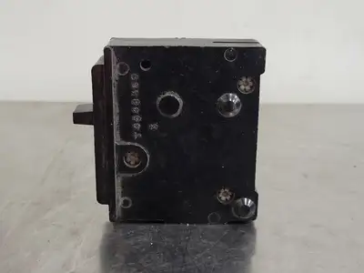 15 Amp, 1 Pole, 120/240 volts Circuit Breaker