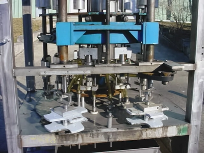 USED 12 HEAD ROTARY VACUUM FILLER 12 HEAD
