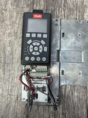 DANFOSS LCP 102 HMI & Open Interface Panels | ESS Industrial Equipment Sales (4)