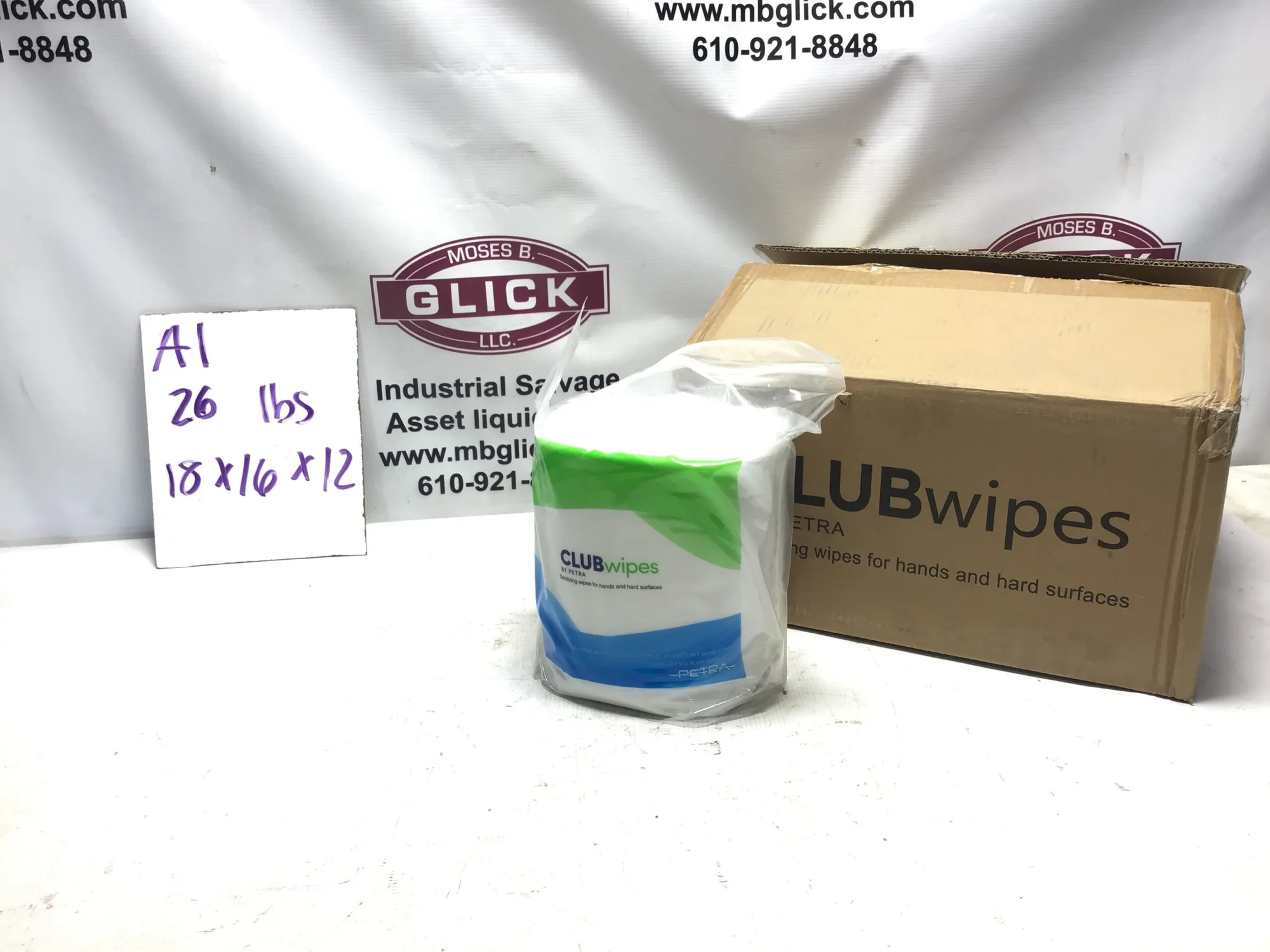 Petra 5″ x 8″ Club Wipes 1200 Wipes Per Roll (4 Rolls/Box)