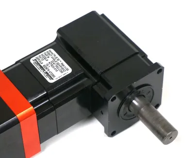 USED CONTROL TECHNIQUES NTE-207-CONS-0000 SERVO MOTOR W/ THOMSON 32-617952-C268