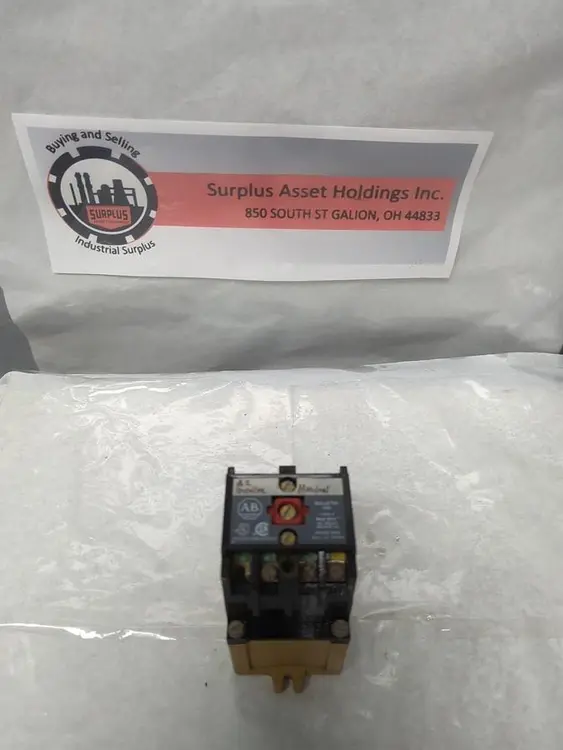 Used ALLEN-BRADLEY 700-P400A1 Miscellaneous Equipment (Electrical & Power) | Surplus Asset Holdings #1200351