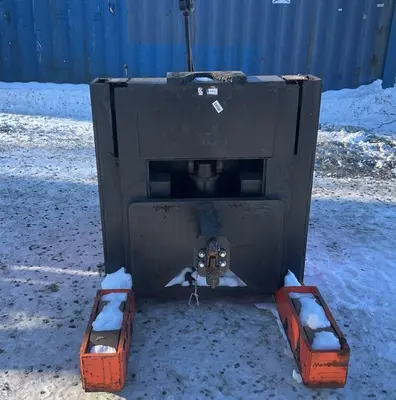 25,000 LBS RICO MODEL #R-LT-S-DD 24 VOLT ELECTRIC WALKIE-RIDE TOW LIFT TUGGER WITH PINTLE HITCH: YOBRO #25210