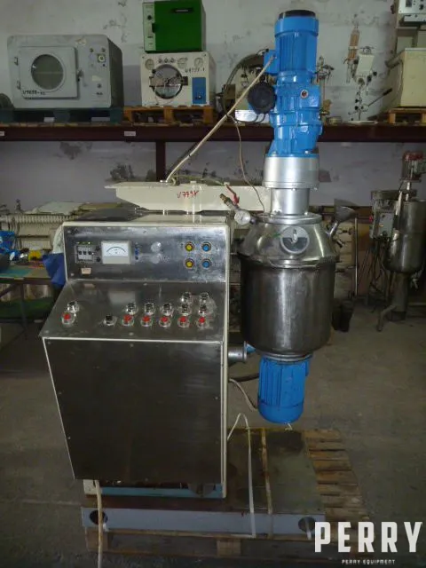 UCR M30 Mixer Pony - Change Can | Perry Equipment