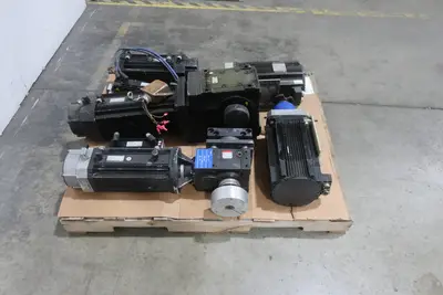 1 PALLET OF ASSORTED SERVO MOTORS