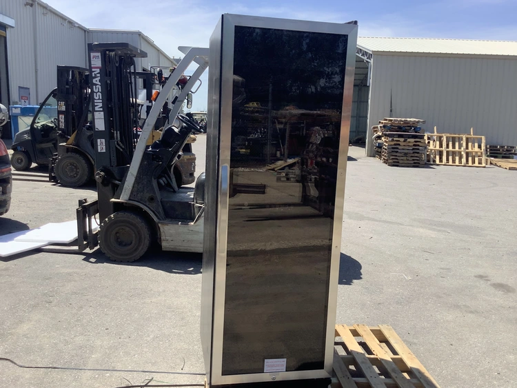 Used ELEMENT VT-155SBB Bottle Coolers Michigan US | Miedema Asset Management Group #1312884